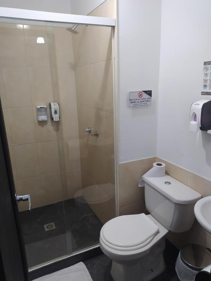 Hotel Aura Medellin Ngoại thất bức ảnh