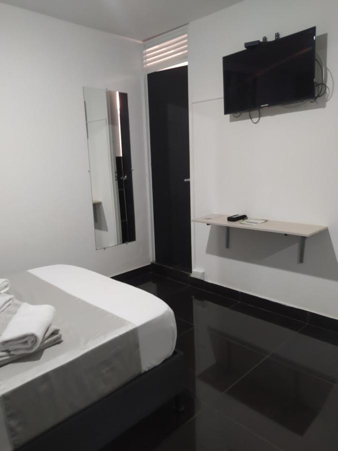 Hotel Aura Medellin Ngoại thất bức ảnh