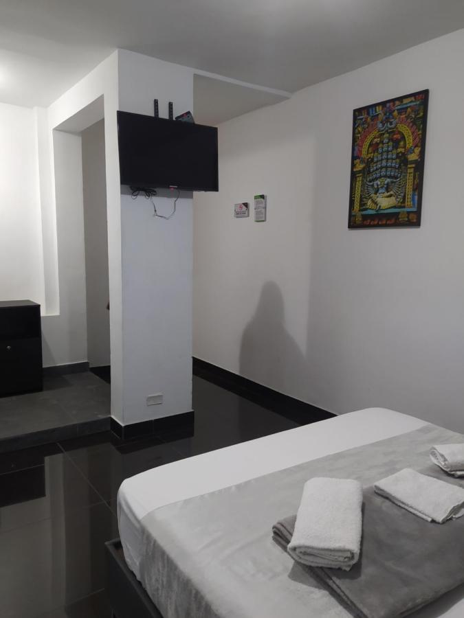 Hotel Aura Medellin Ngoại thất bức ảnh